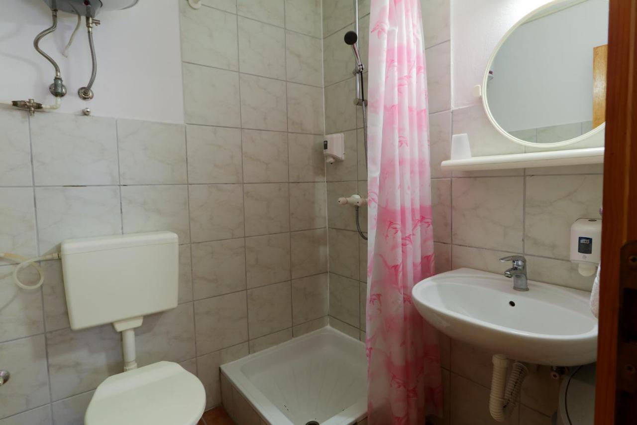 Sumarska Kuca Ognjiste Hotell Jahorina Exteriör bild