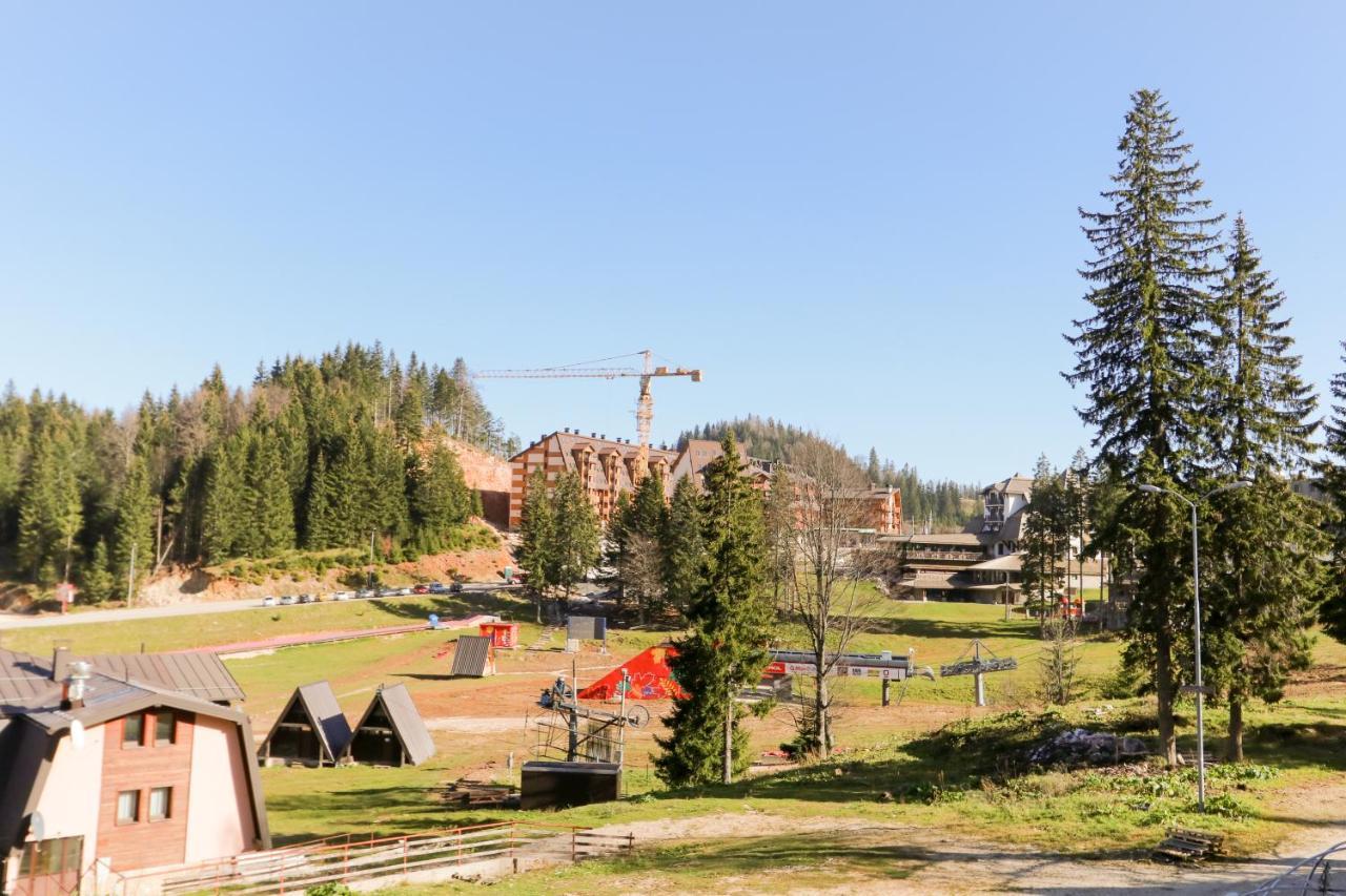 Sumarska Kuca Ognjiste Hotell Jahorina Exteriör bild